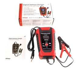 Nabíječka auto / moto digitální 6A/3A, 12V/24V  DBC-03